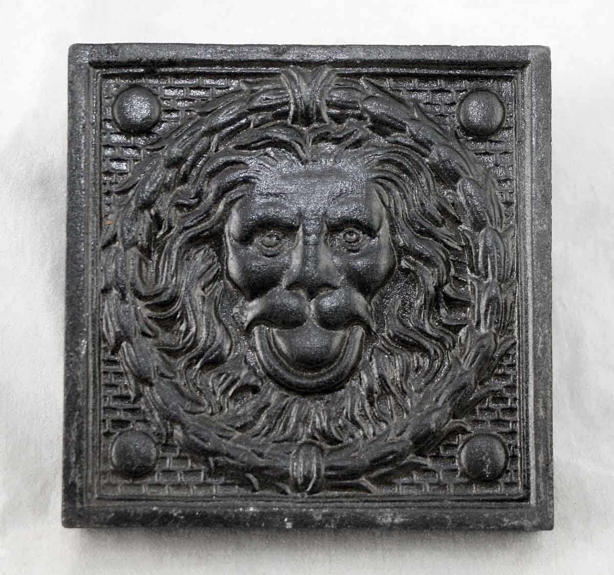 Lion Head Tile