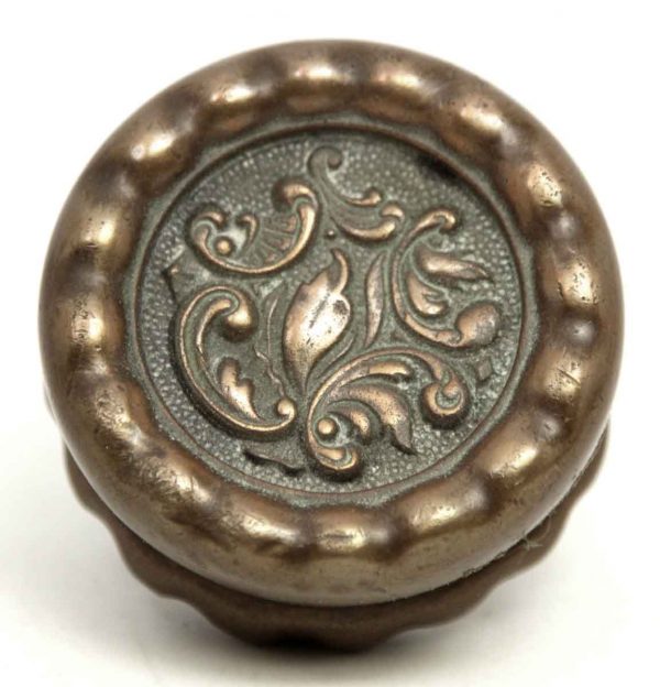 Rococo Bronze Single Knob