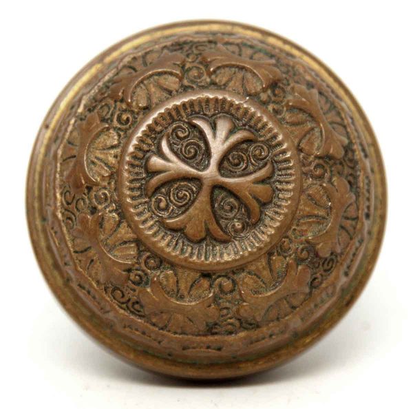 Ornate Nashua Single Knob