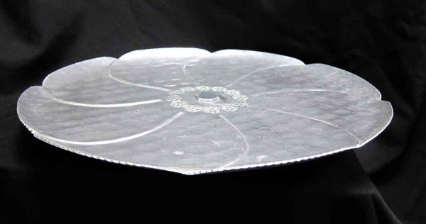 Buenilum Hand Wrought Aluminum Platter