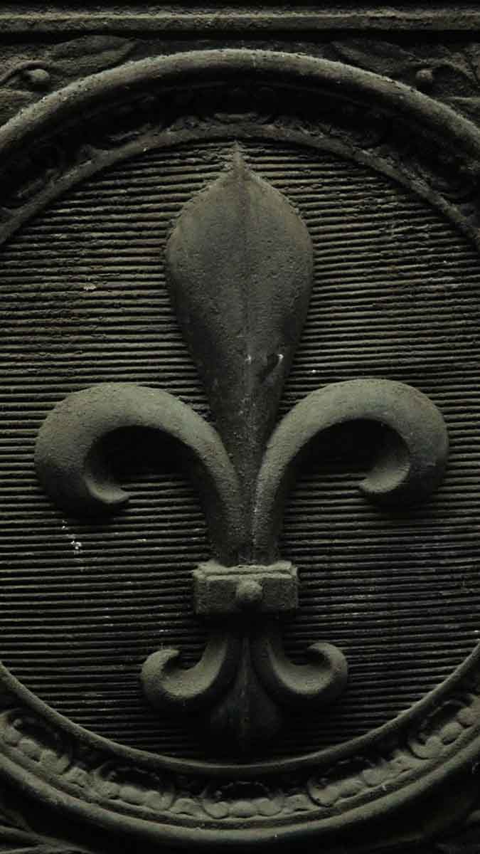 Cast Iron Fireback with Fleur de Lis | Olde Good Things