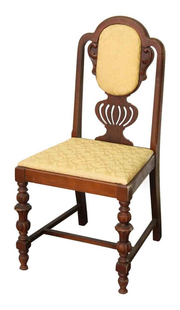 Queen Anne Style Wooden Chair