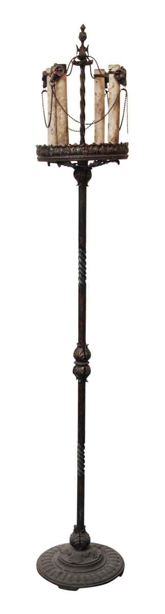 Gothic Style Iron Candle Lamp