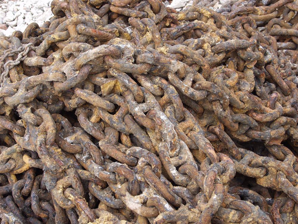 Salvaged-boat-chain-pile.jpg