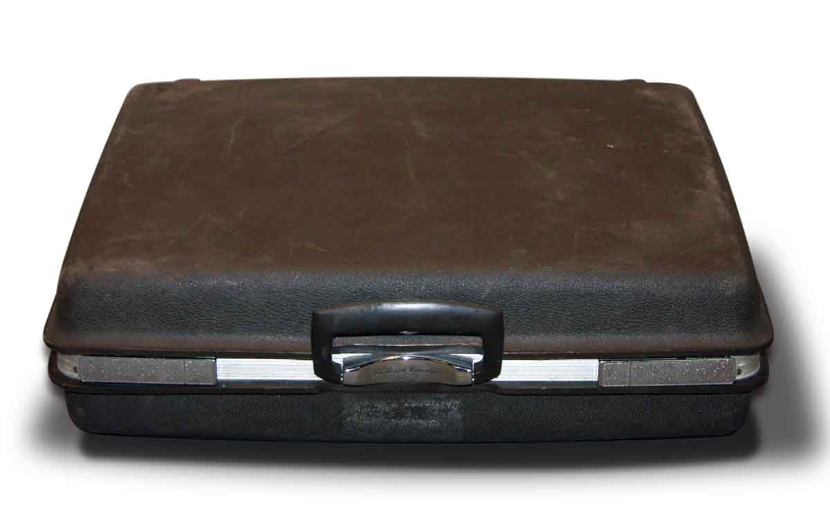 Royal Traveler Suitcase | Olde Good Things