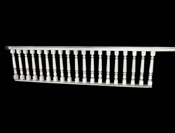 Staircase Elements - Reclaimed 135 in. White Painted Spindle Railing
