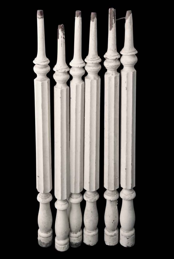 Staircase Elements - Antique Traditional 30.75 in. Solid Wood Spindle Set