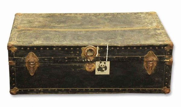 Trunks - Old Fashioned Rose Trunk Manufacturing Co. Travel Trunk