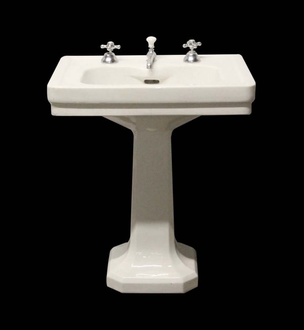 Bathroom - Antique White Standard Ceramic Pedestal Sink