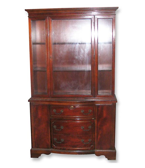 Cabinets - Vintage Traditional Warm Mahogany China Cabinet