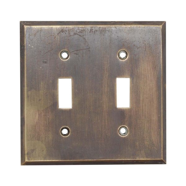 Lighting & Electrical Hardware - Vintage Brass 2 Gang Toggle Wall Switch Plate