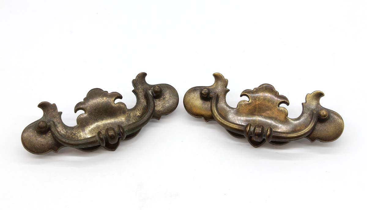 VTG Antique Salvaged Brass Knobs Cabinet Dresser Drawer Colonial 1.5" 4 Details about   Lot of 