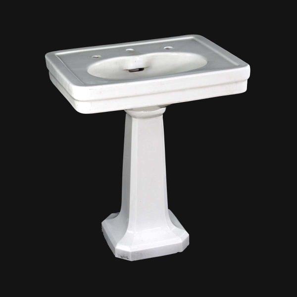 Bathroom - Antique 26.75 in. Ceramic White Pedestal Sink