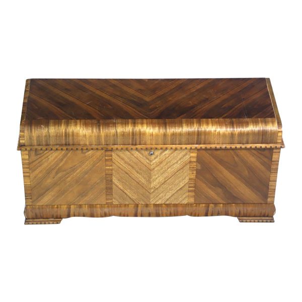 Chests - Lane Cedar Chest with Dentil Molding