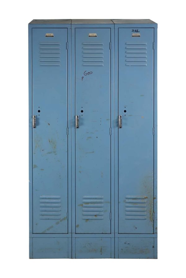 Industrial - Vintage Blue Steel Penco Single Tier 3 Person Metal Locker Q279269