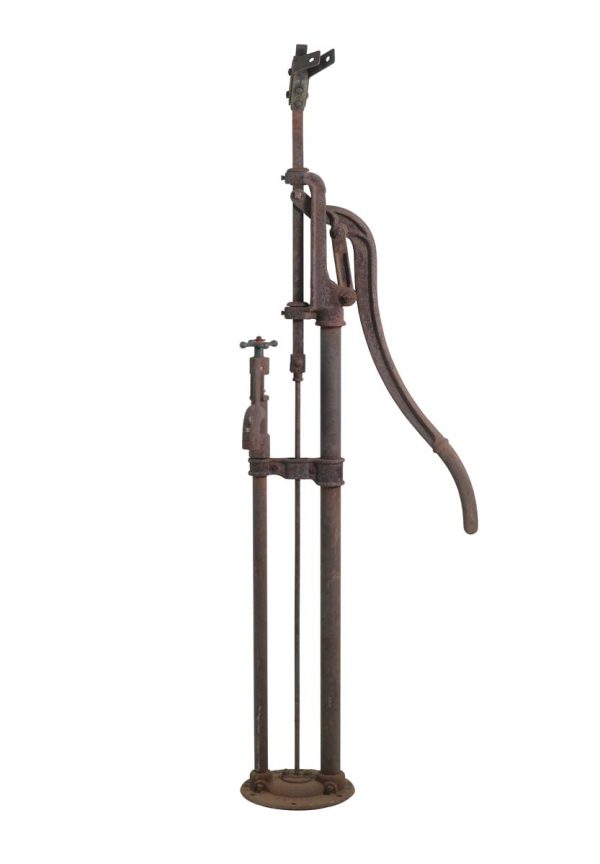 Tools - Iron Well Hand Pump with Functioning Mechanics and Spigot