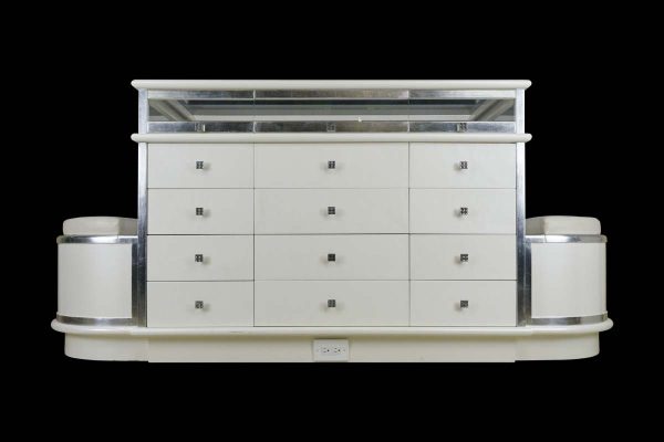 Bedroom - Walk In Closet White Jewelry Display Case Storage Island