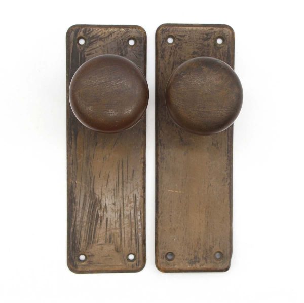 Door Knob Sets - Vintage Classic Brass 7 in. Plate Passage Door Knob Set