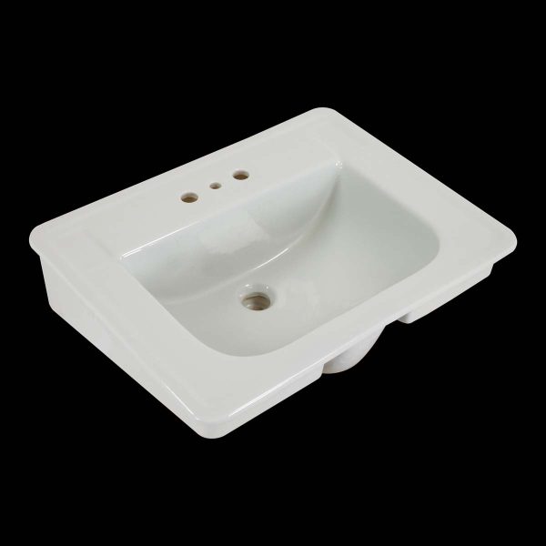 Bathroom - Vintage 24 in. White Ceramic Richmond Wall Sink